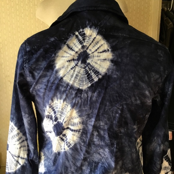 MOTHER denim blue and white tie dye button shirt S - Picture 6 of 7